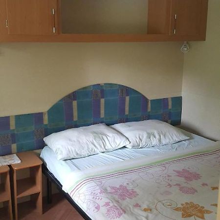 Bungalo Ξενοδοχείο Buzet Εξωτερικό φωτογραφία