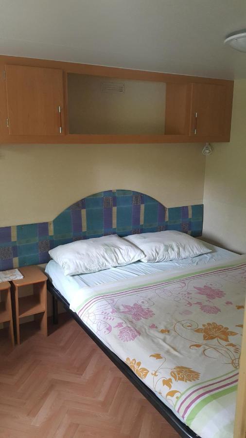 Bungalo Ξενοδοχείο Buzet Εξωτερικό φωτογραφία