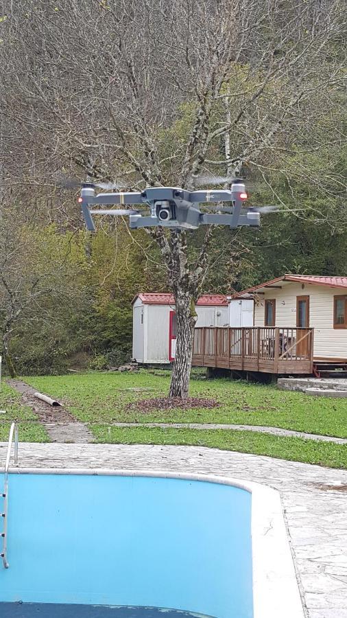 Bungalo Ξενοδοχείο Buzet Εξωτερικό φωτογραφία