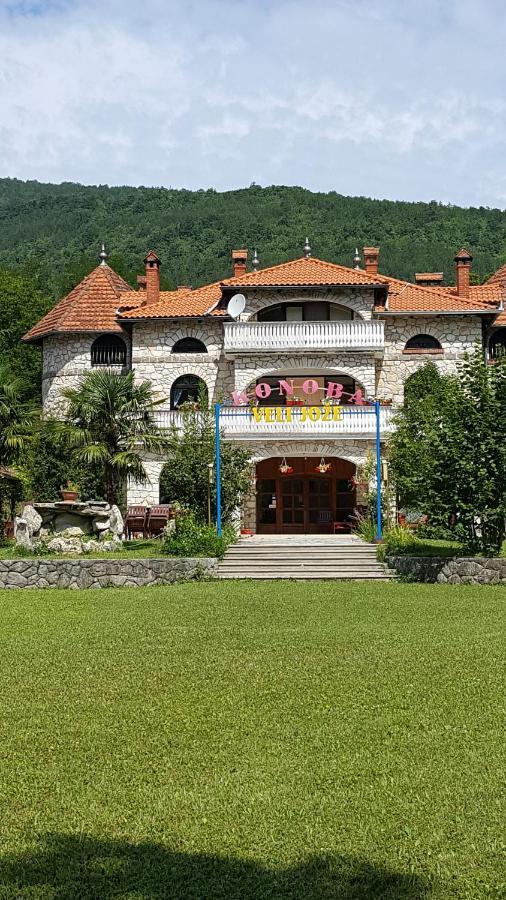 Bungalo Ξενοδοχείο Buzet Εξωτερικό φωτογραφία